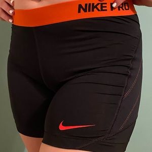 Nike Pro Womens Sliding Shorts
